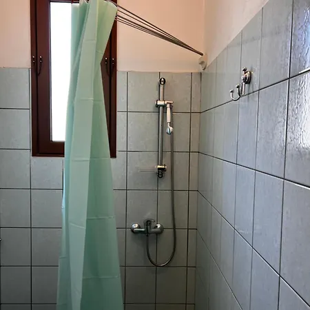 Monolocali Charlot Cocumola