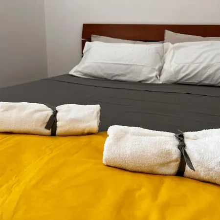 Apartment Monolocali Charlot *