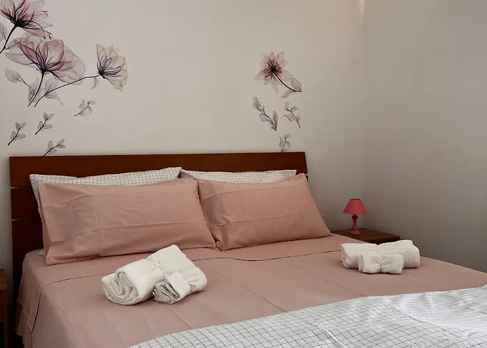 Monolocali Charlot Cocumola